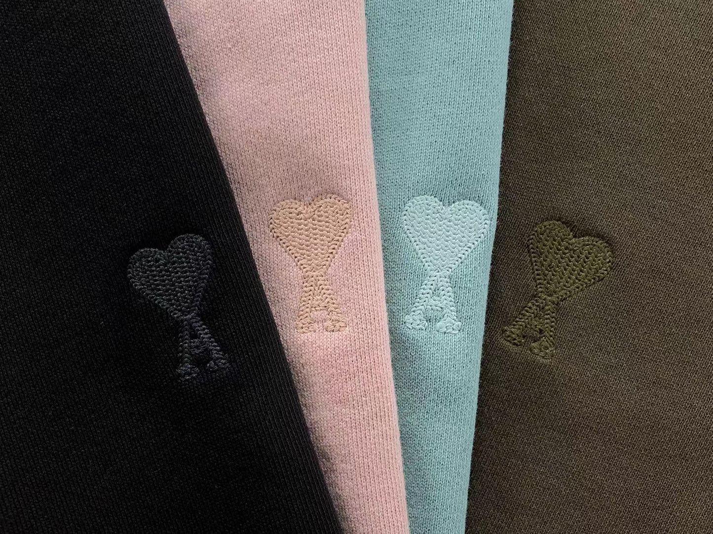 Moletom AMI Paris Crewneck Minimal Ami de Cœur