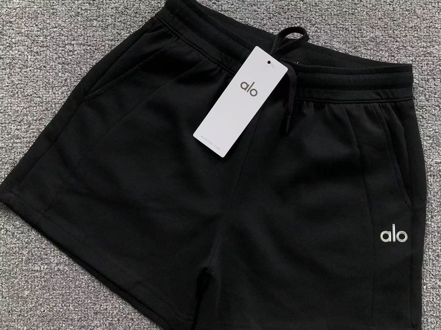 Short ALO Lounge Feminino