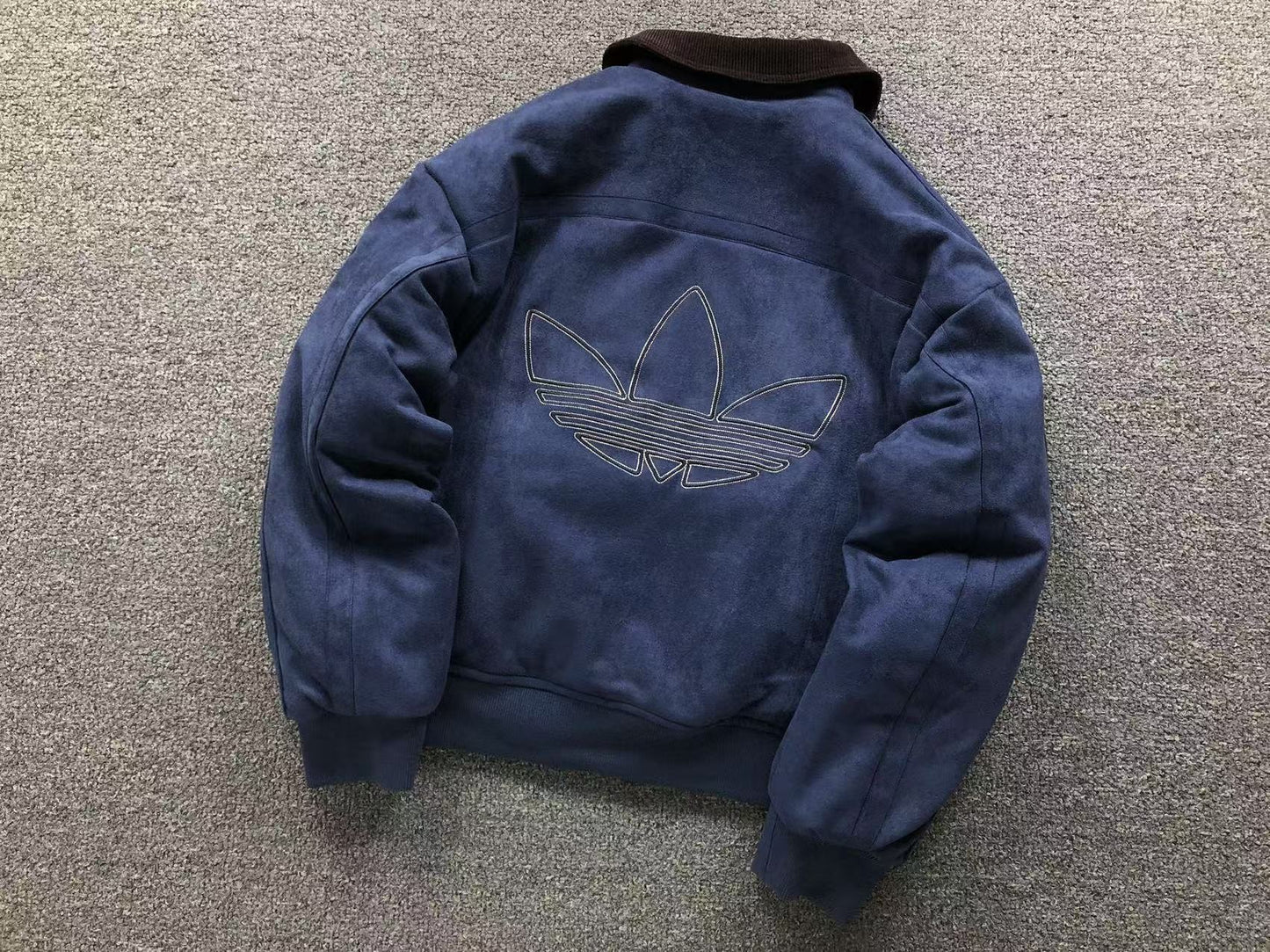 Jaqueta adidas Suede Luxury Track