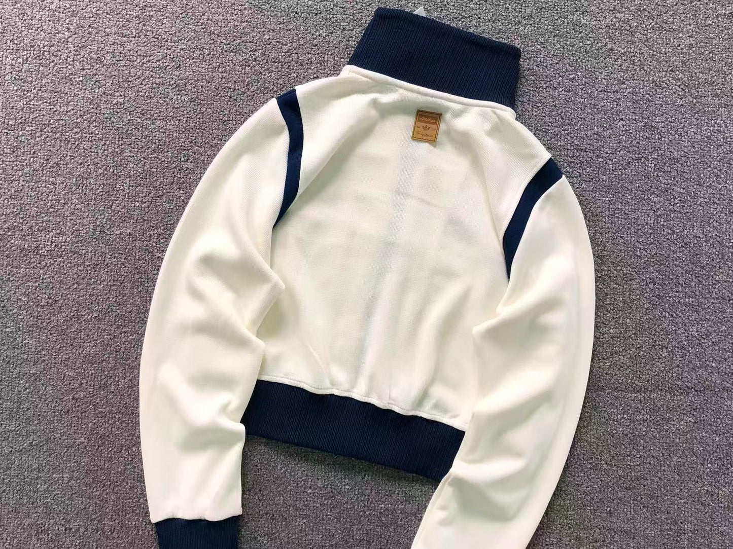 Conjunto Adidas European Sportswear