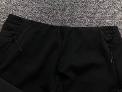 Calça elástica ALO moletom cargo