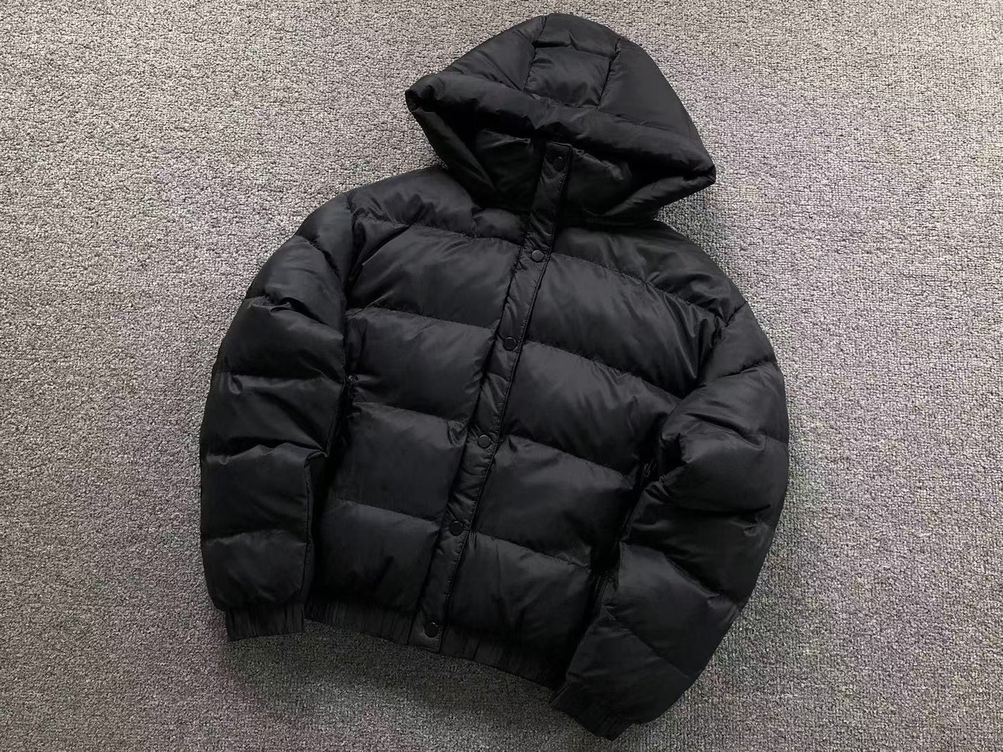 Jaqueta ALO puffer com capuz Feminino