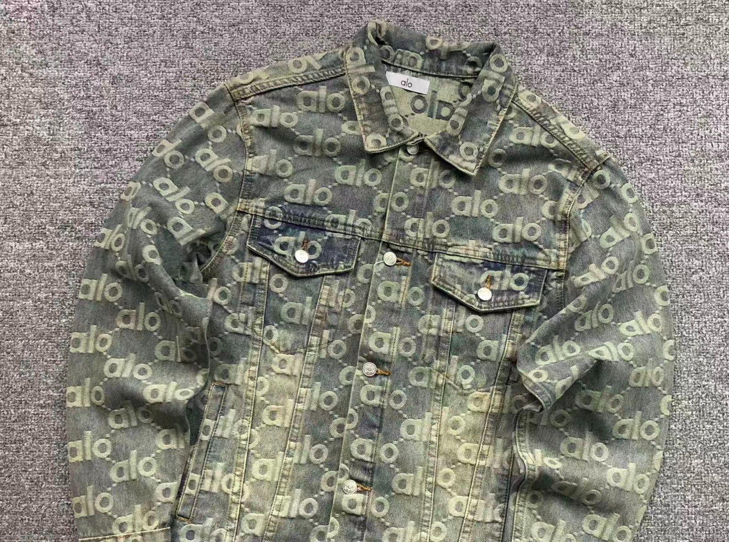 Conjunto Alo Jeans Logo All Over