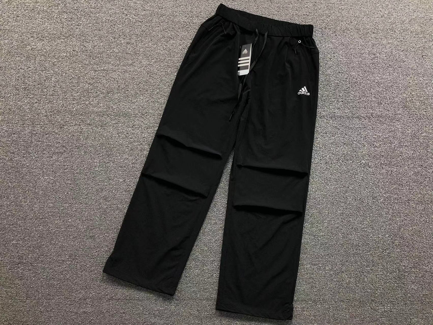 Calça Adidas Urban Utility Pants