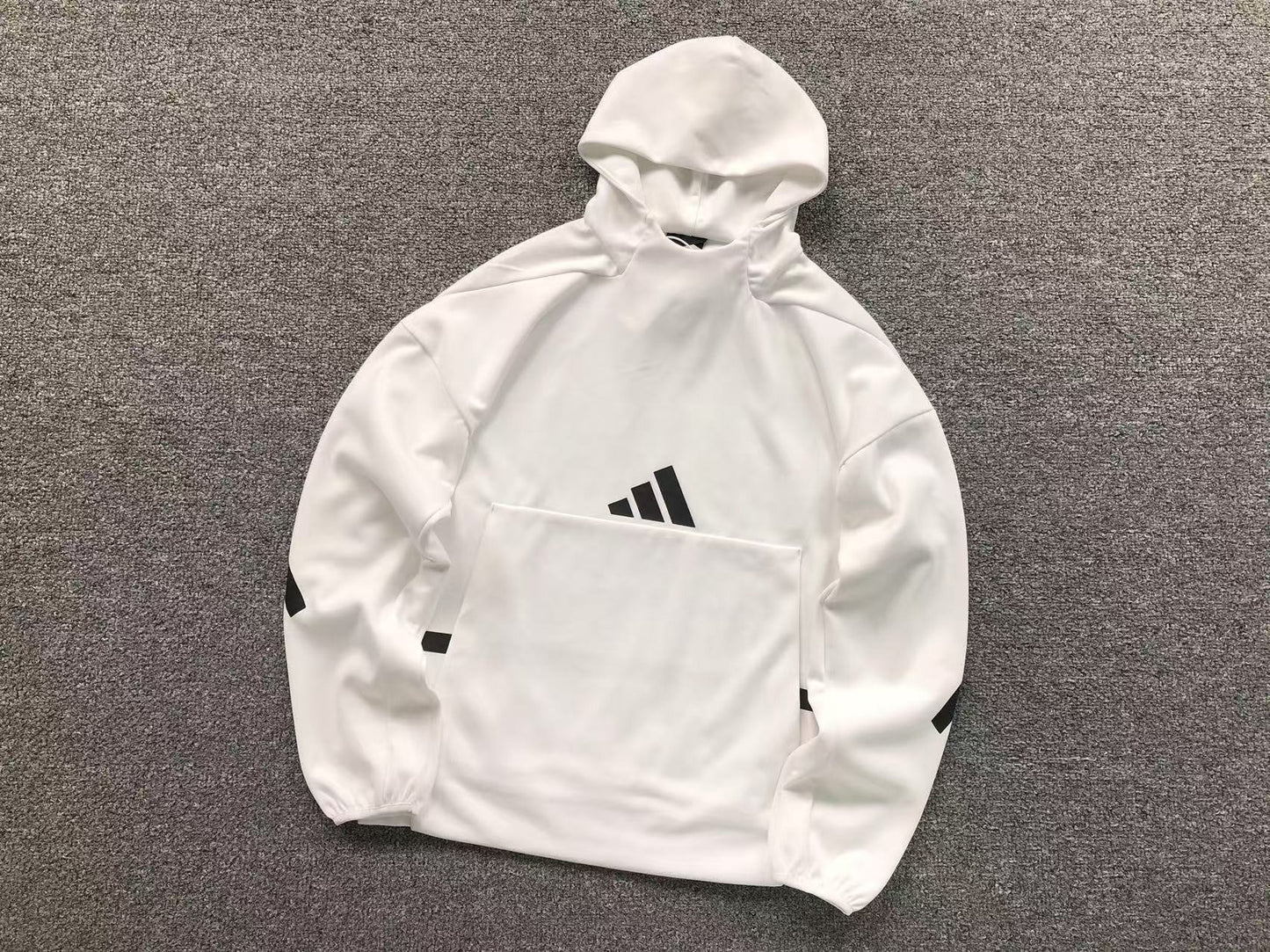 Conjunto Adidas Urban Tech Set