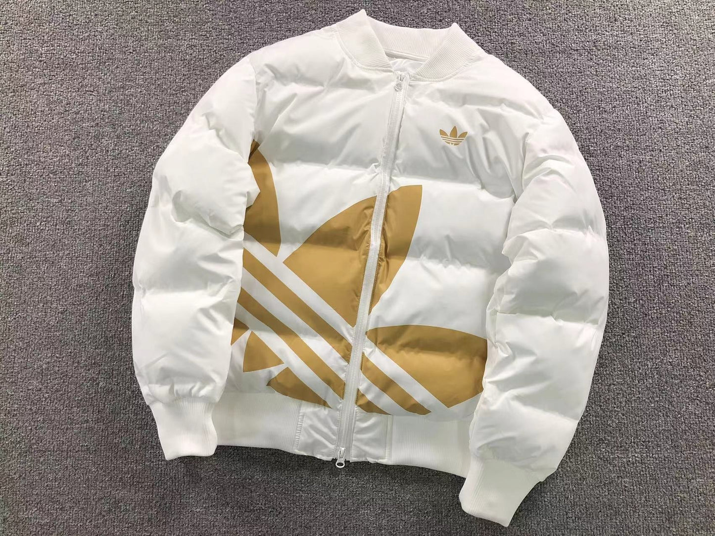 Jaqueta adidas Iconic Puff Jacket