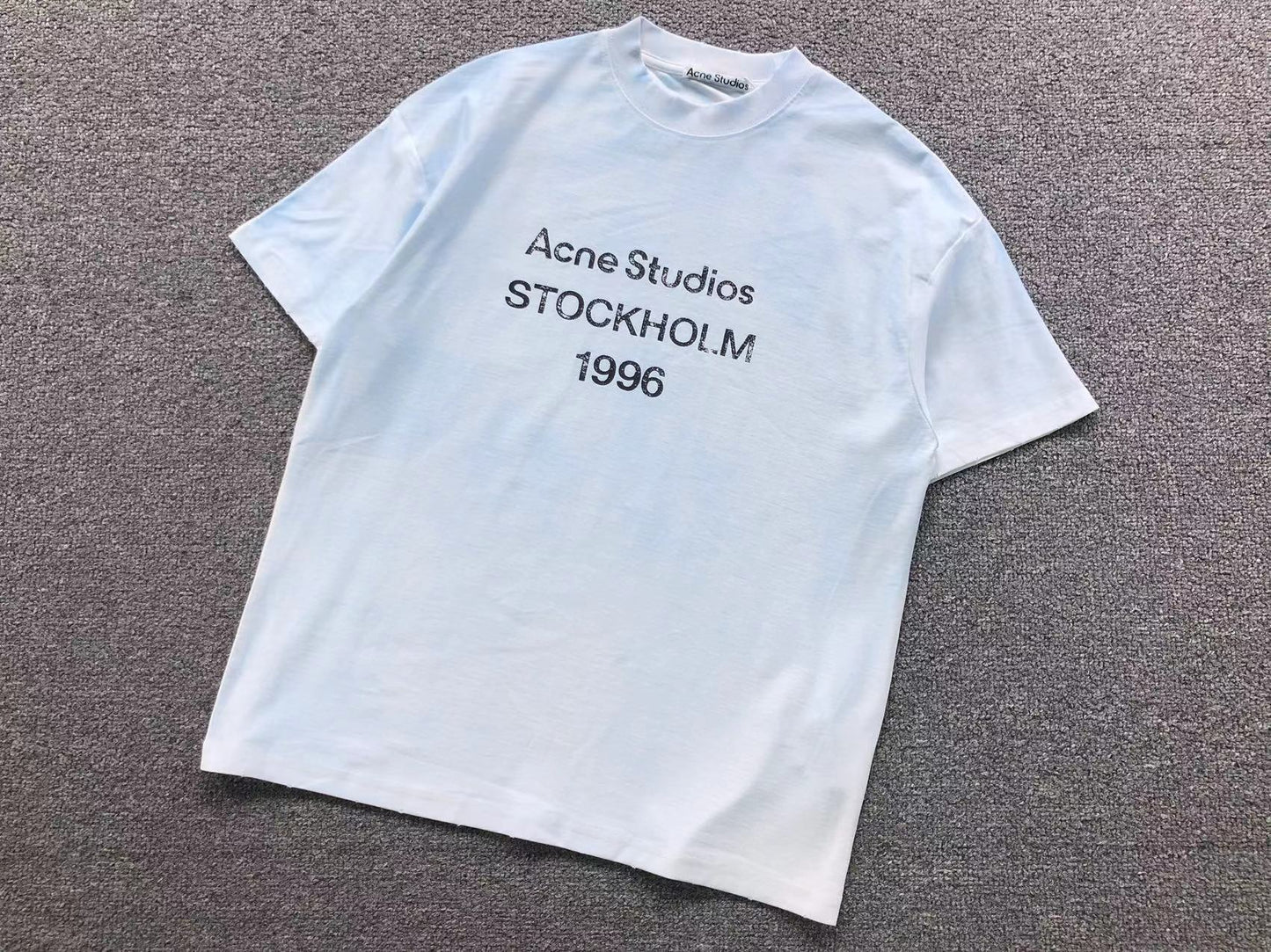 Camiseta Acne Studios Stockholm 1996 Tee
