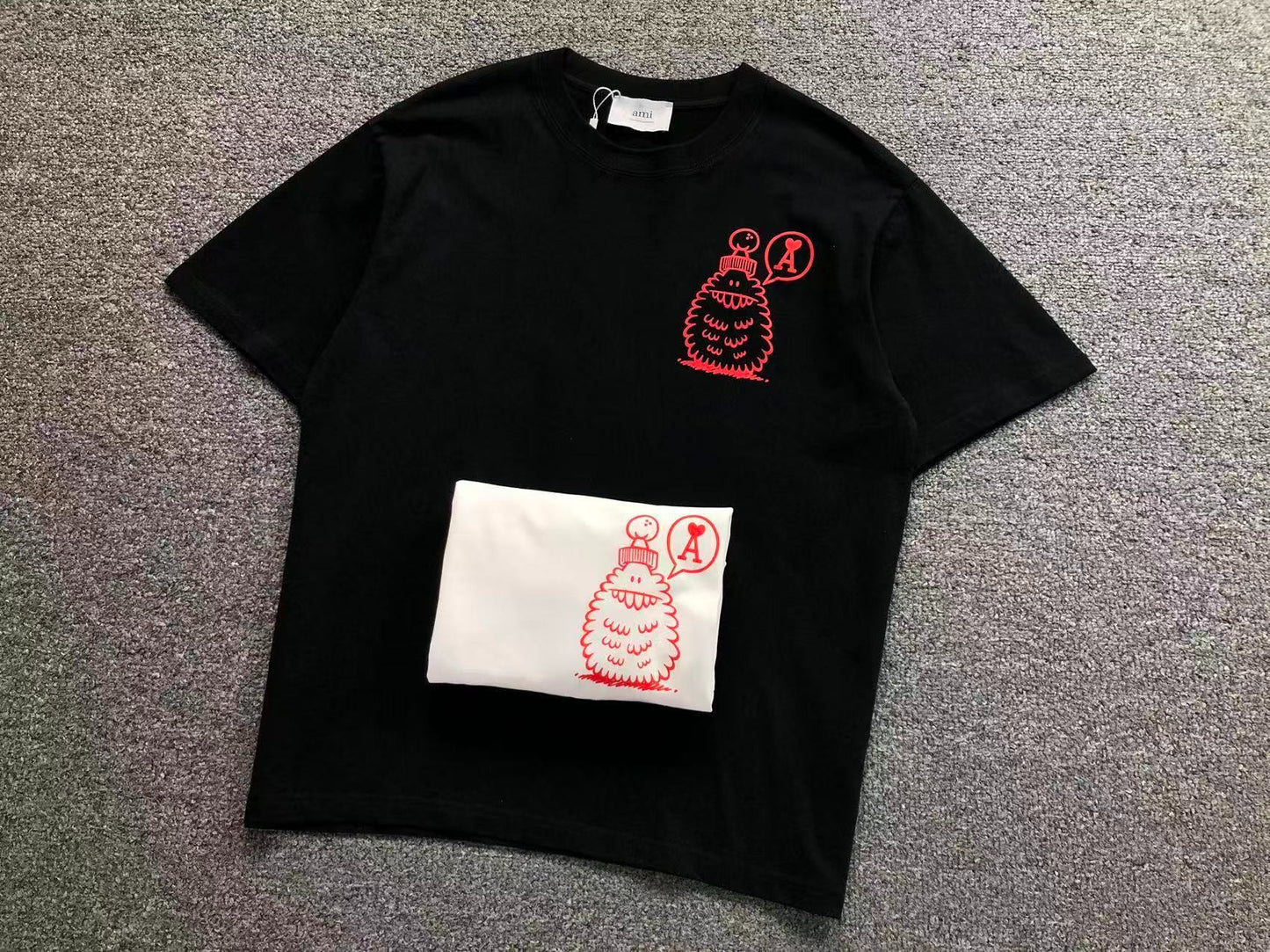 Camiseta AMI Paris Back Print Kevin Lyons