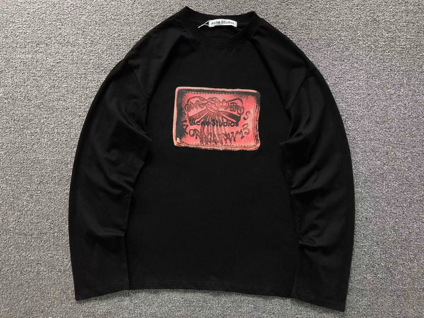 Camiseta Acne Studios Distressed Patch Tee