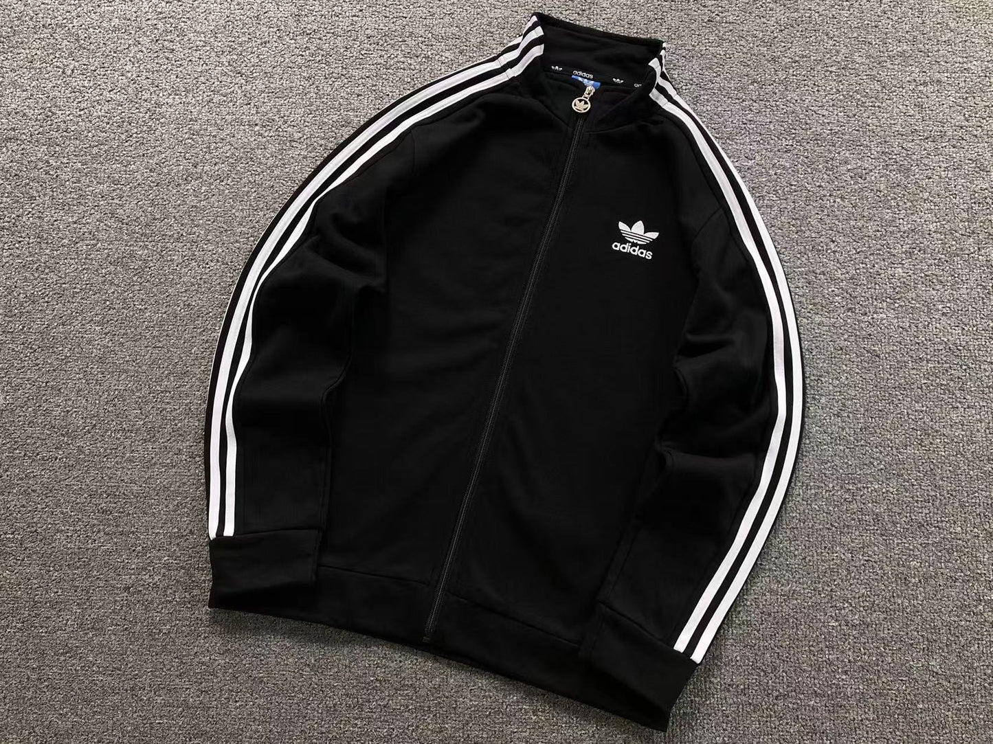 Conjunto Adidas Emerald Core