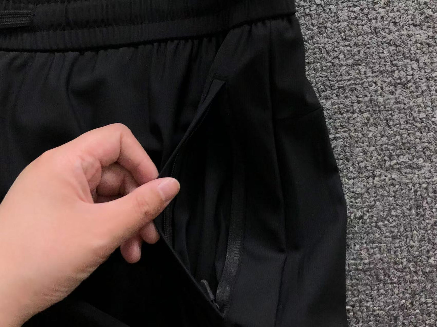 Calça Adidas Performance Tech Jogger