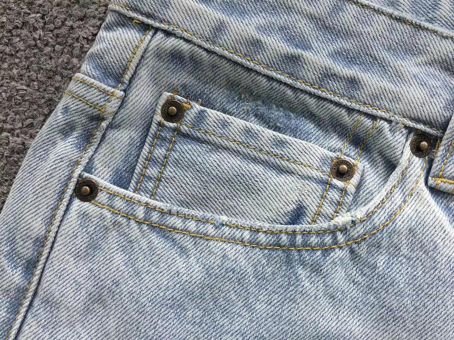 Calça Acne Studios Grunge Cut Jeans