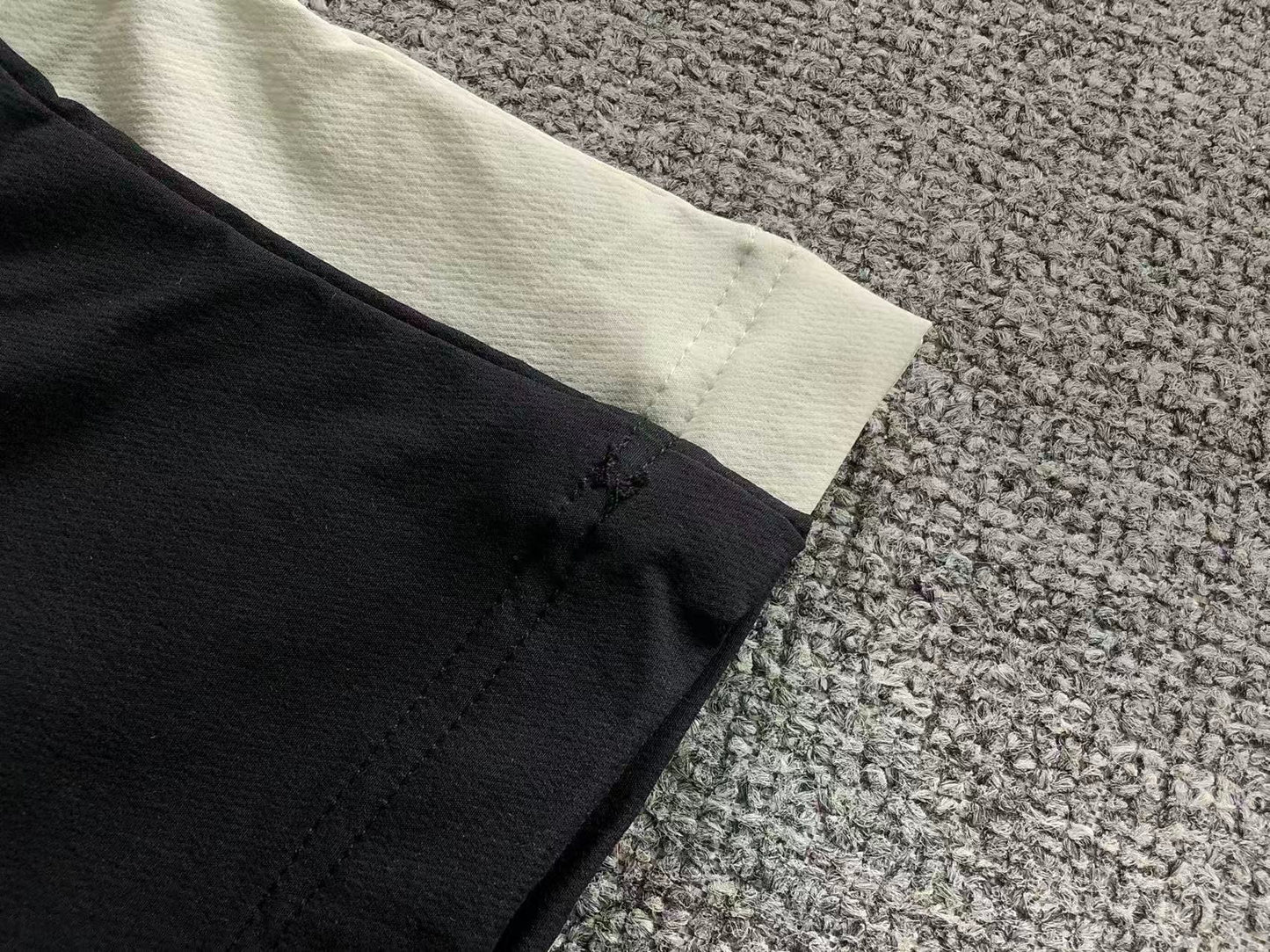 Calça Adidas Convertible Cargo Pants