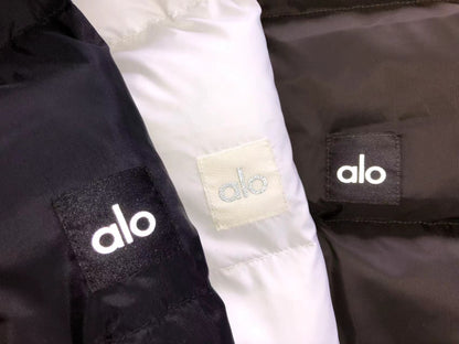 Jaqueta ALO puffer com capuz Feminino