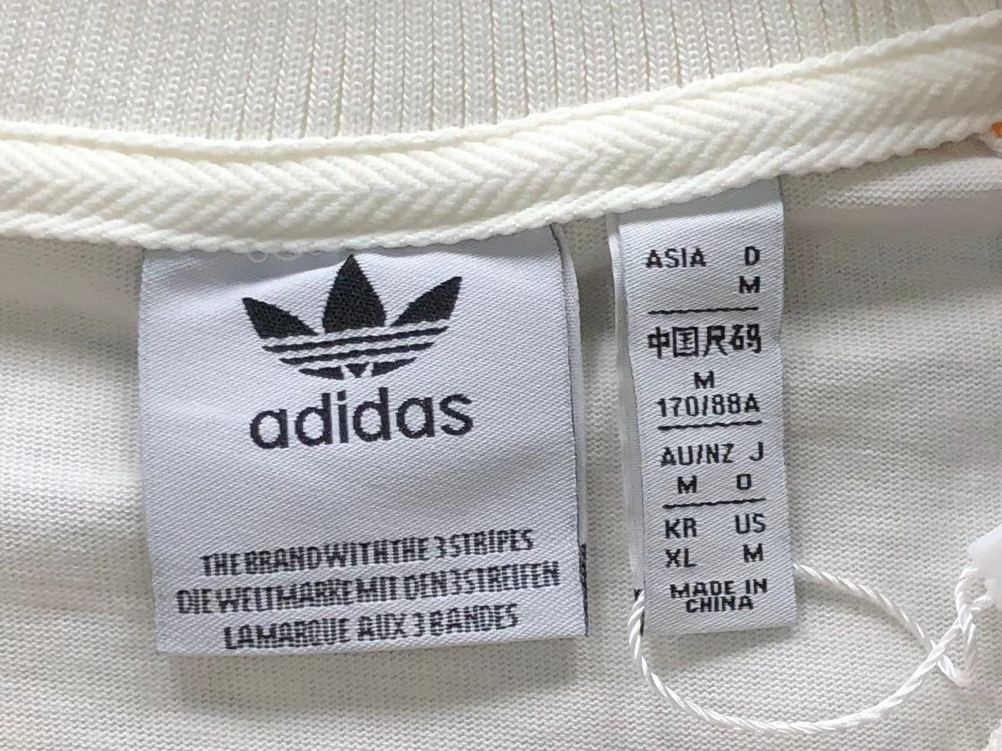 Camiseta Adidas Originals Raglan Vintage Feminina