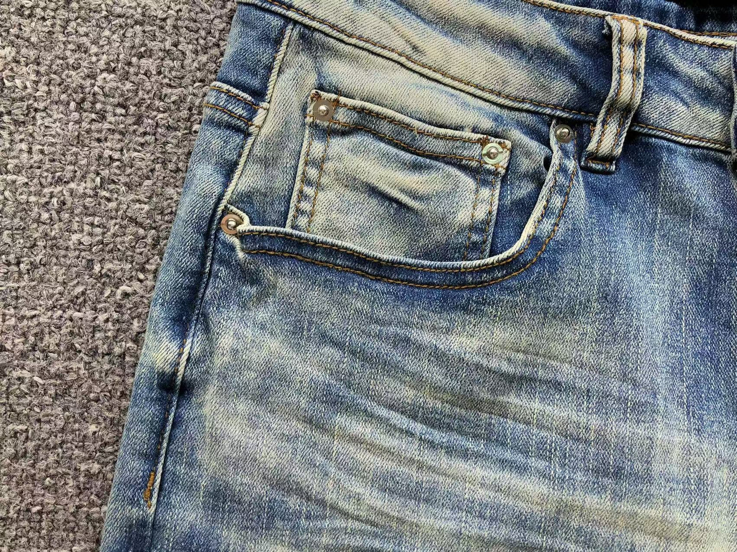 Calça AMIRI TR Ice Blue Distressed Denim