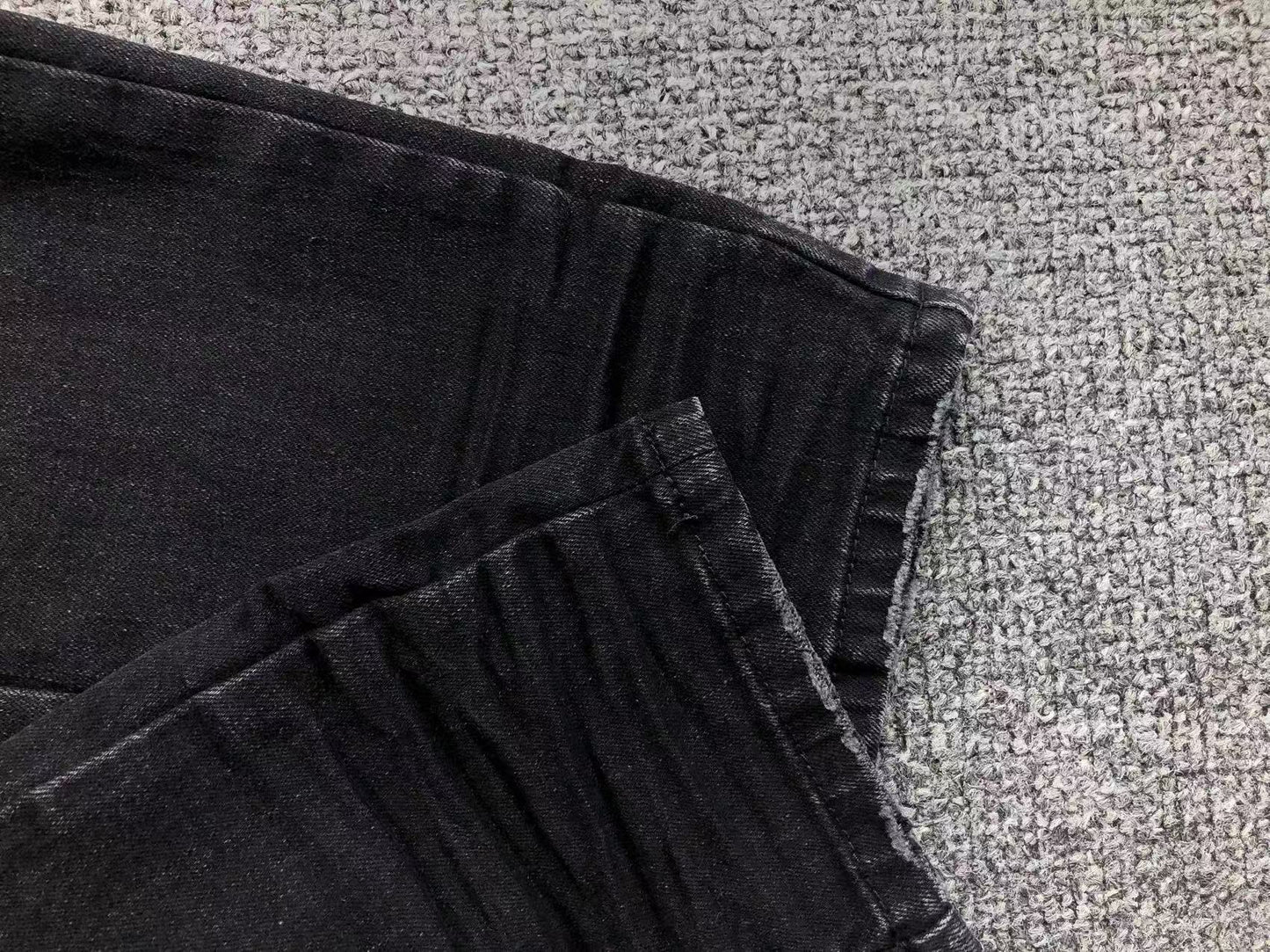 Calça AMIRI Gold Logo Black Denim