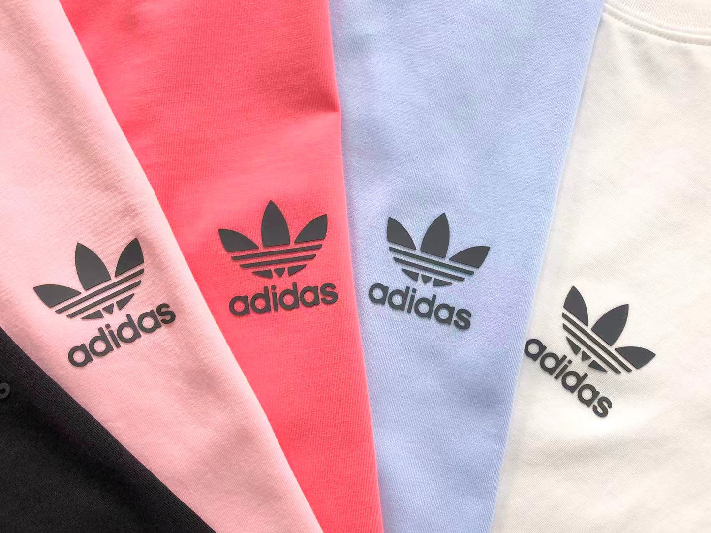 Camiseta Adidas Everyday Femimina