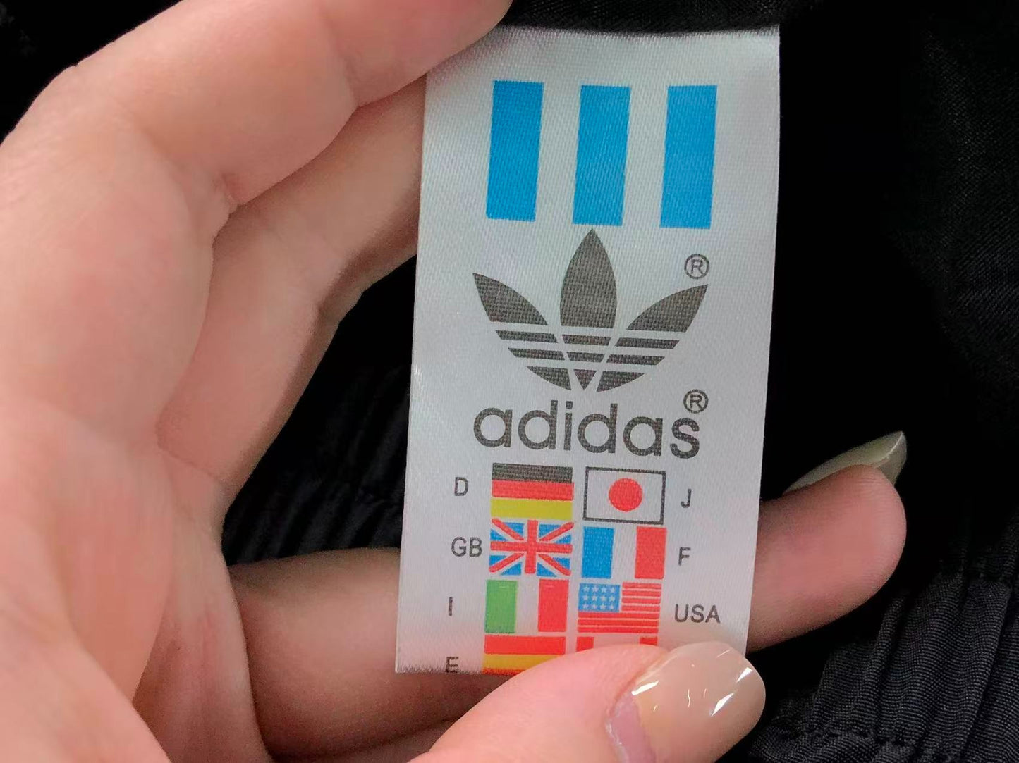Jaqueta Adidas Phantom Graphic Windbreaker