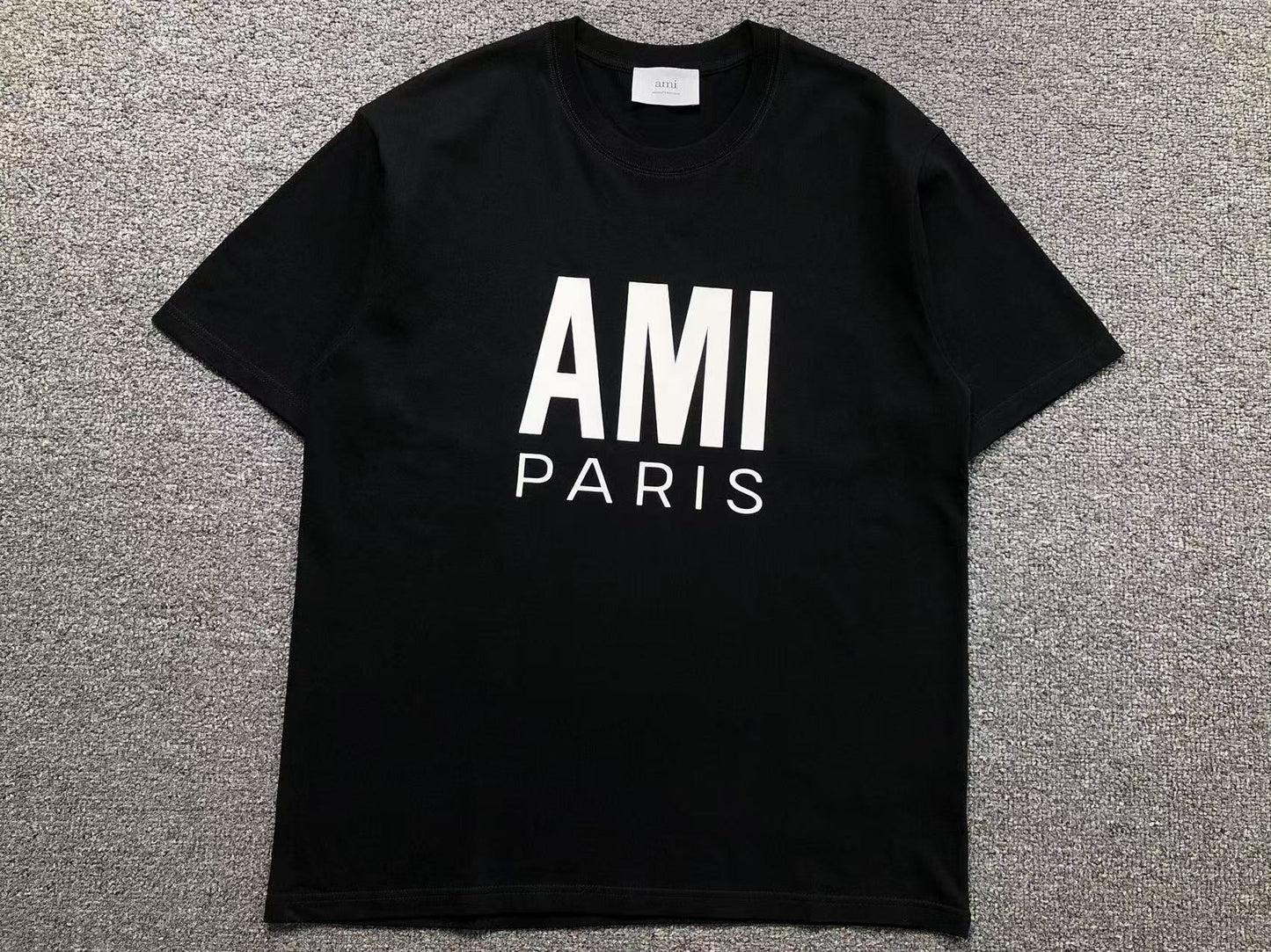 Camiseta AMI Paris Big Logo