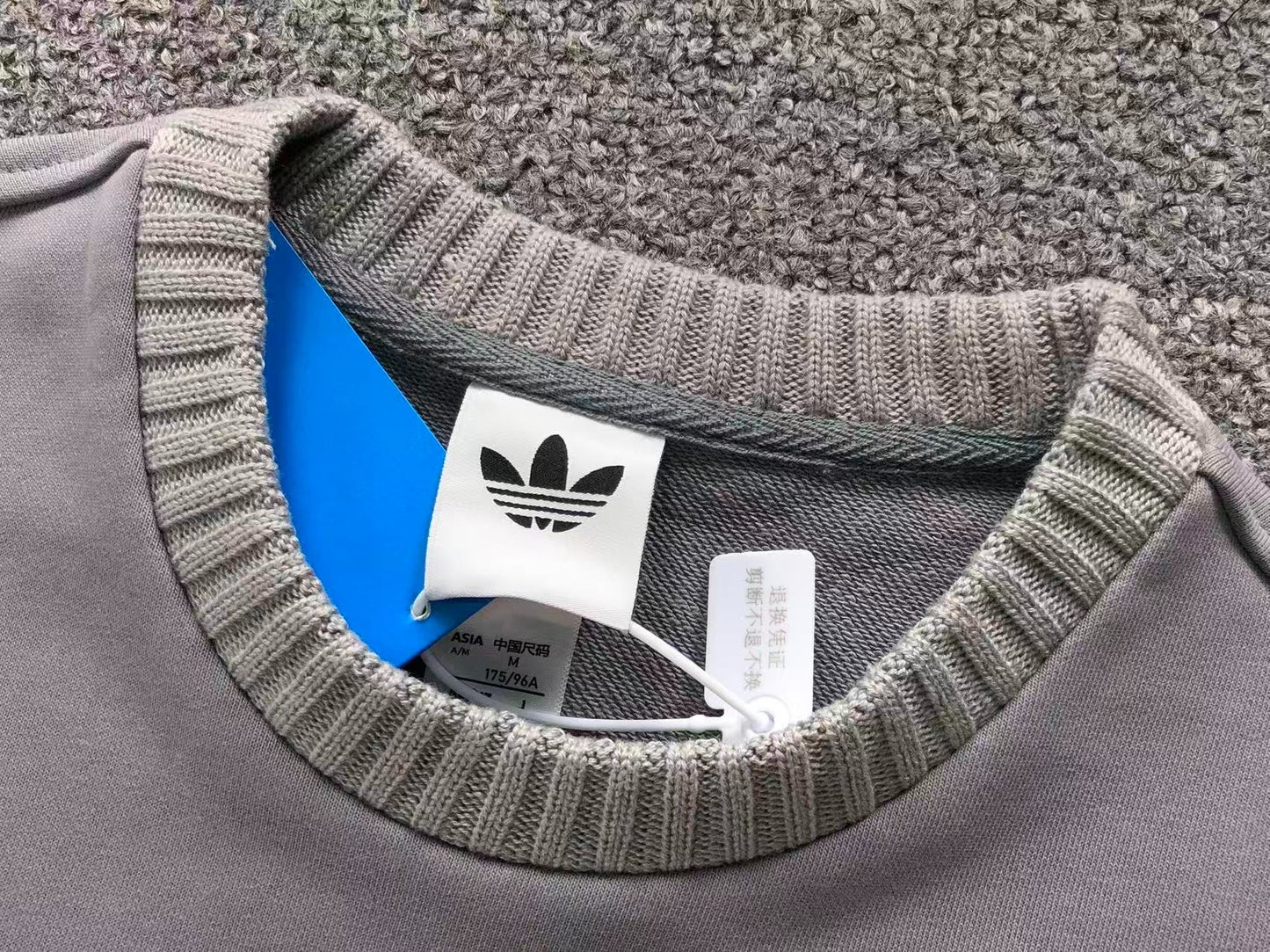 Moletom Adidas Nordic Knit Sleeve Crewneck
