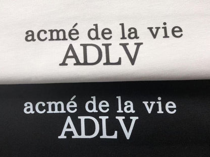 Camiseta ADLV Ribbon Graphic Tee