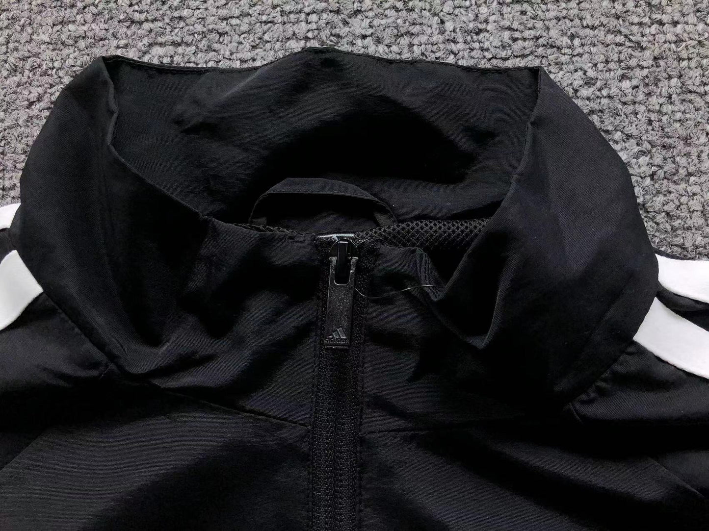 Jaqueta Adidas Y2K Nylon Jacket
