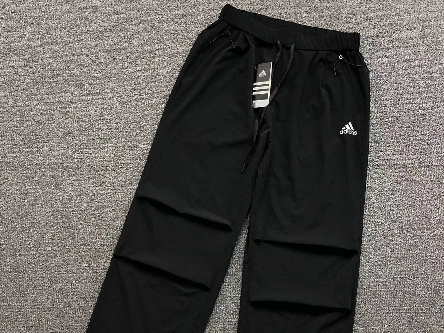 Calça Adidas Urban Utility Pants