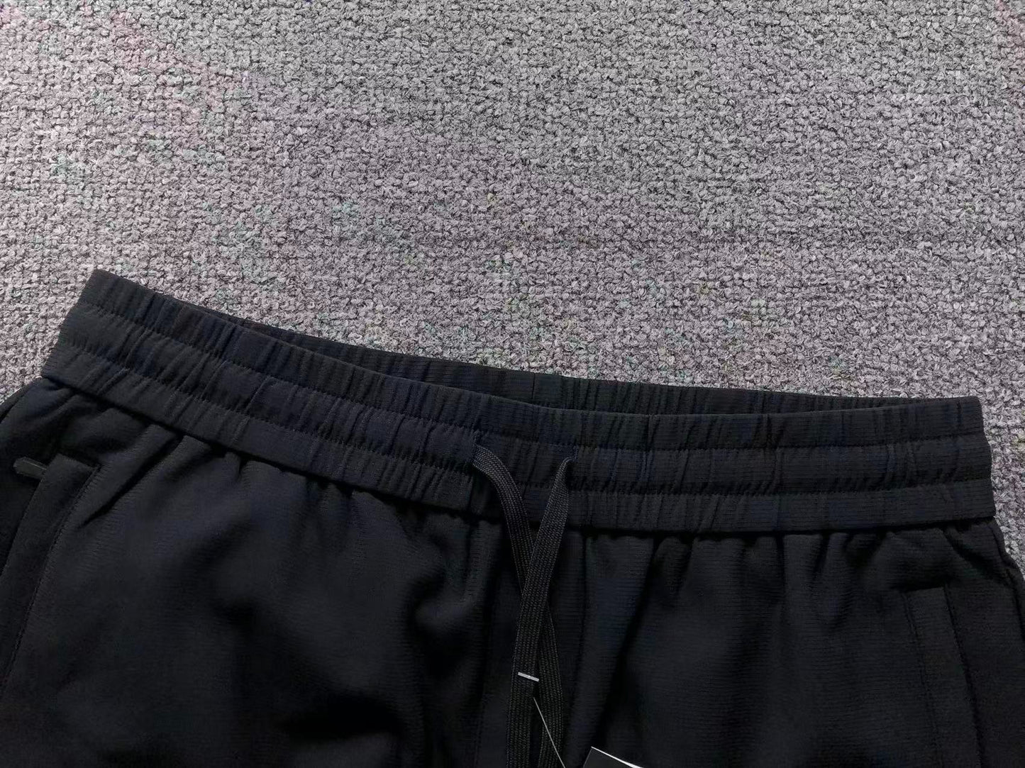 Calça Adidas Essential Slim Pants