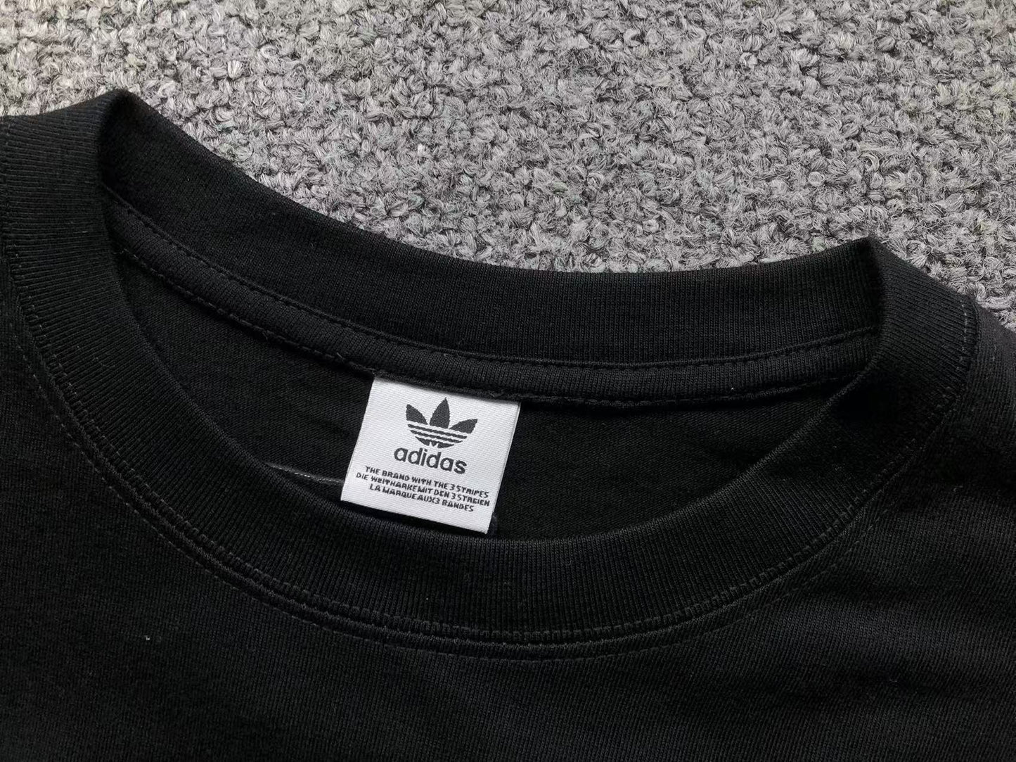 Camiseta Manga Longa Adidas Dept 1972 Vintage