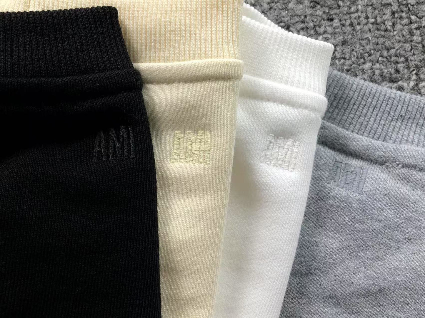 Moletom AMI Paris Ami de Cœur Crewneck
