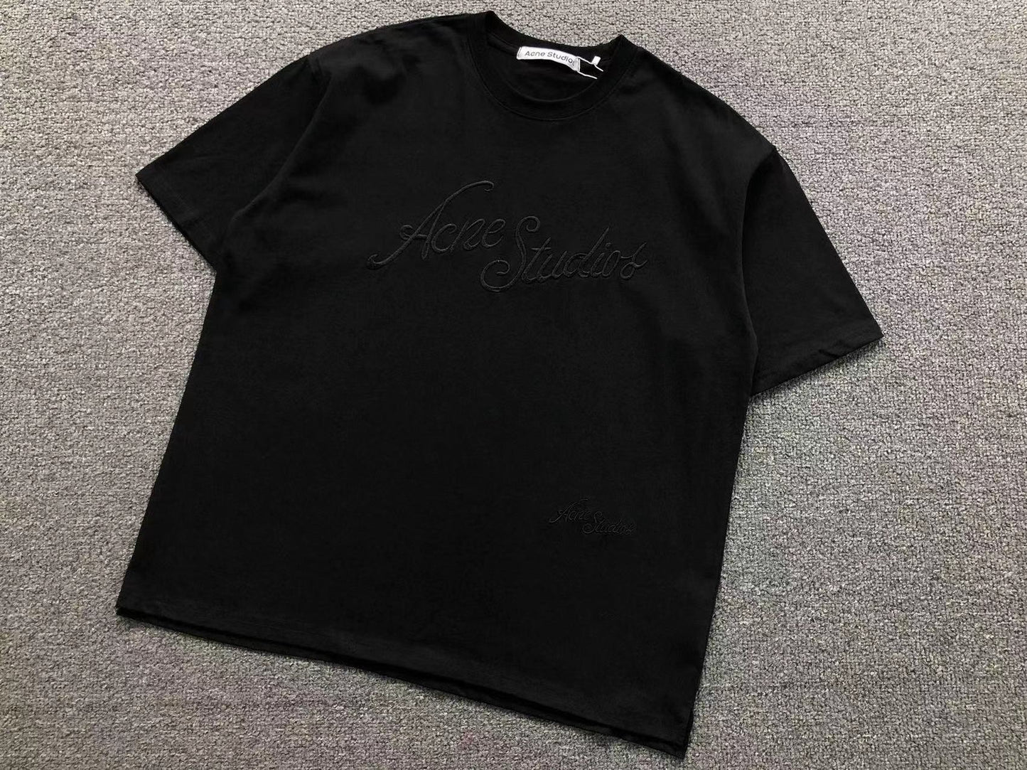 Camiseta Acne Studios Embroidered Script Logo
