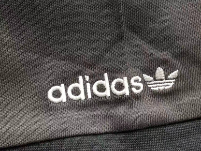 Camiseta Adidas Originals Essential