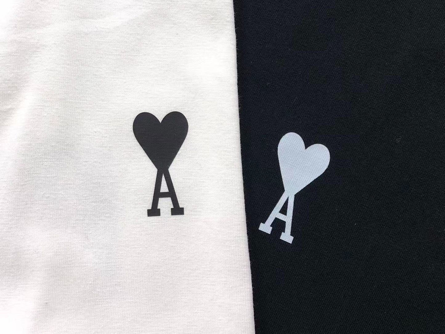 Camiseta AMI Paris Place des Victoires