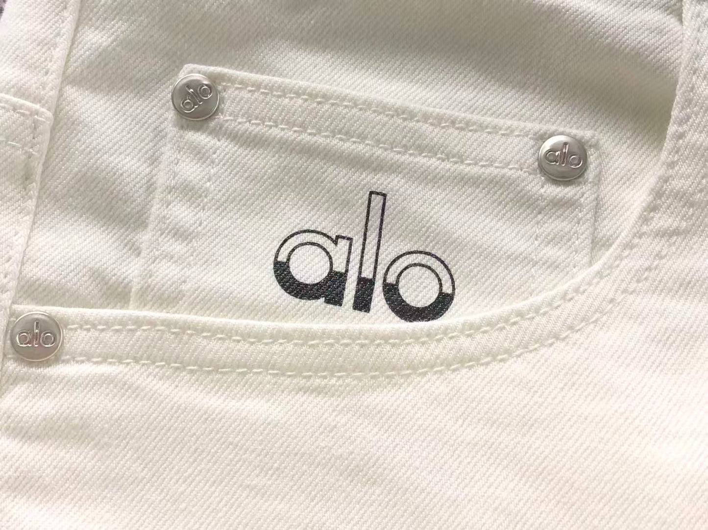 Calça ALO jeans reta branco