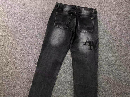 Calça AMIRI Tonal Logo Black Destroyed Denim