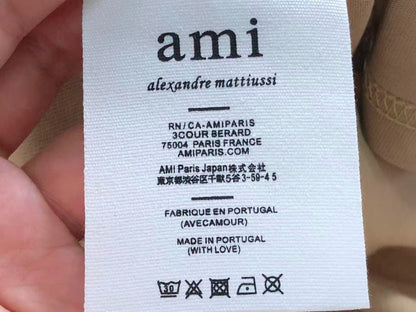 Camiseta AMI Paris Premium Mini Heart Detail