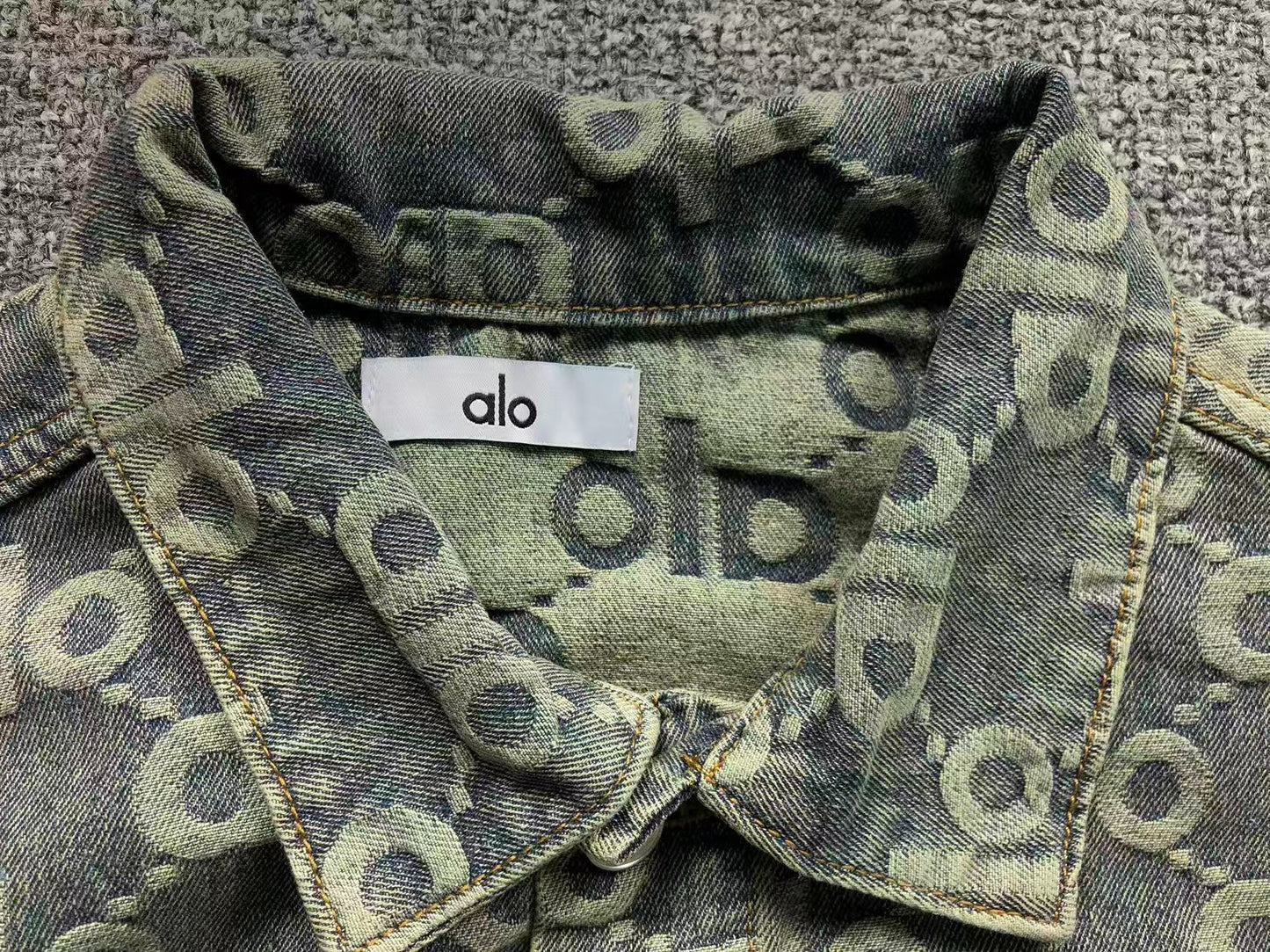 Conjunto Alo Jeans Logo All Over