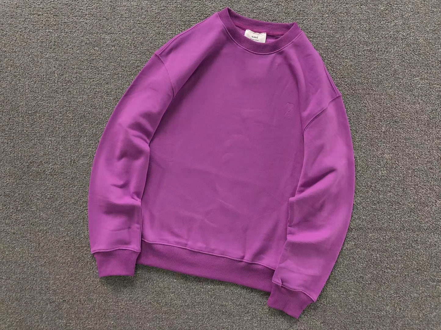 Moletom AMI Paris Crewneck Minimal Ami de Cœur