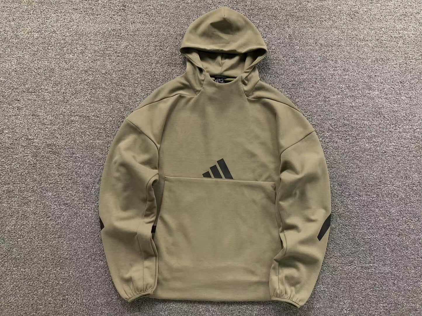 Conjunto Adidas Urban Tech Set