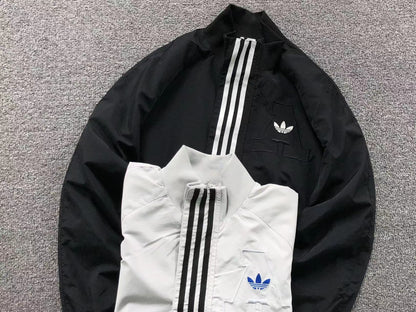 Jaqueta Adidas Athletic Club Archive Windbreaker