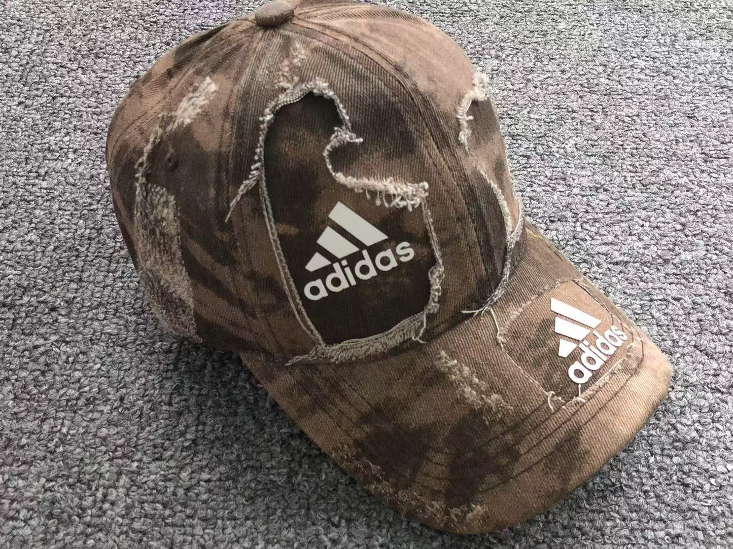 Boné adidas Distressed Archive