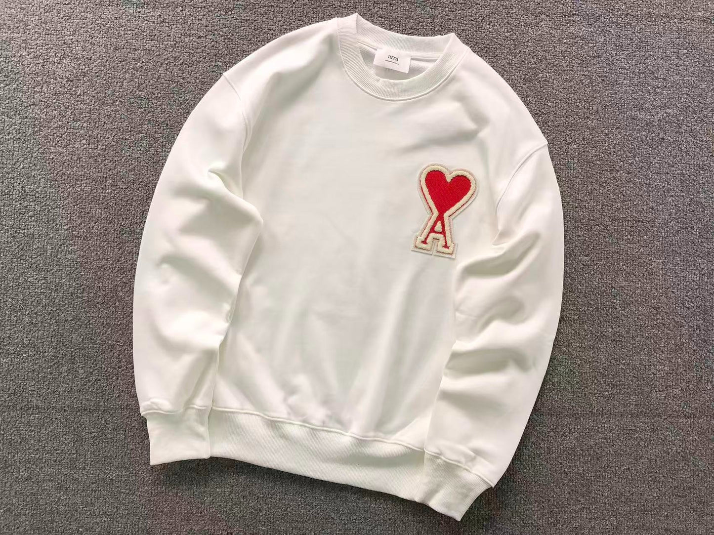 Moletom AMI Paris Ami de Cœur Crewneck Big Heart