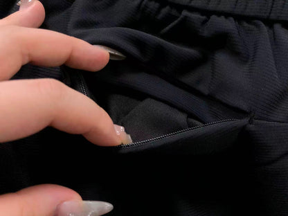 Calça Adidas Essential Slim Pants