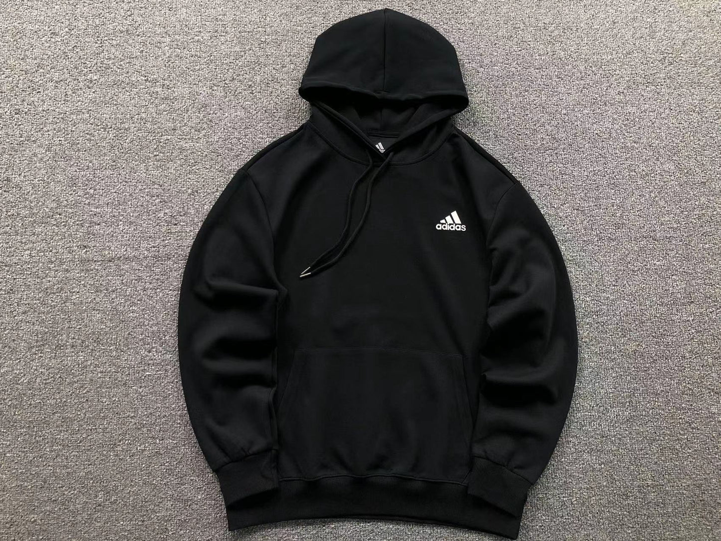 Conjunto Adidas Minimal Essential Hoodie