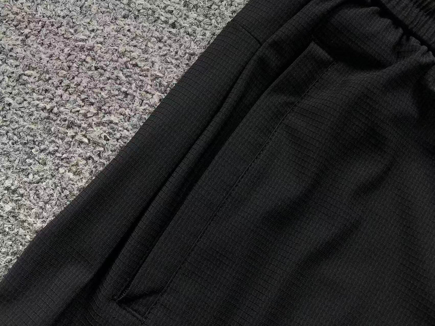 Calça elástica ALO moletom ret