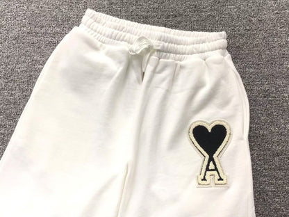 Short AMI Paris Big Heart Logo