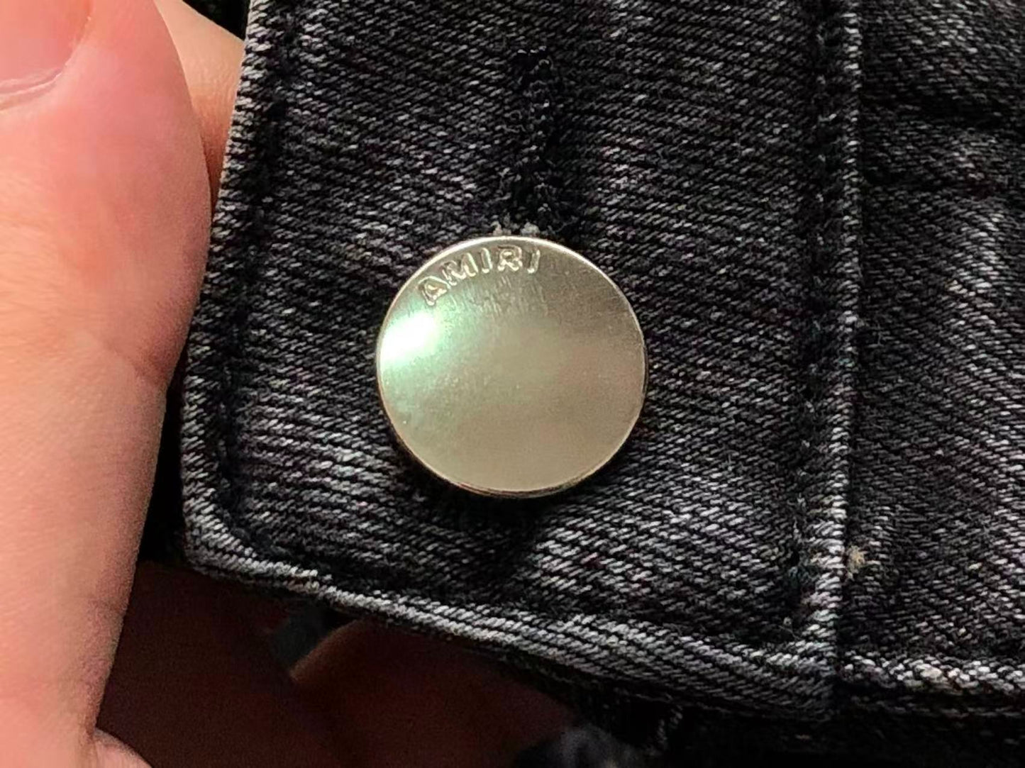 Calça AMIRI Multi Patch Black Destroyed Denim