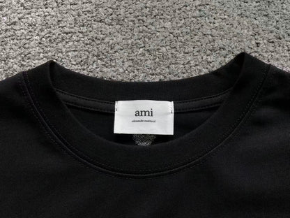 Camiseta AMI Paris Signature Small Logo