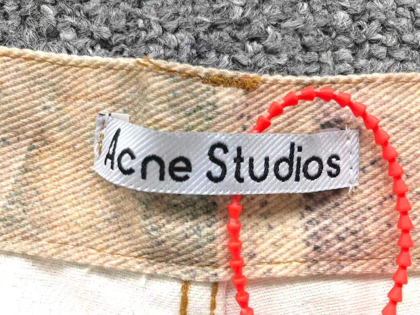Calça Acne Studios Distressed Chain Wash